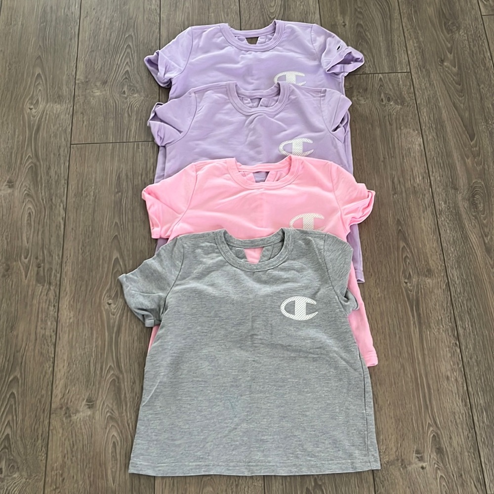 Champion Short Sleeve Pullover Size M 10/12
